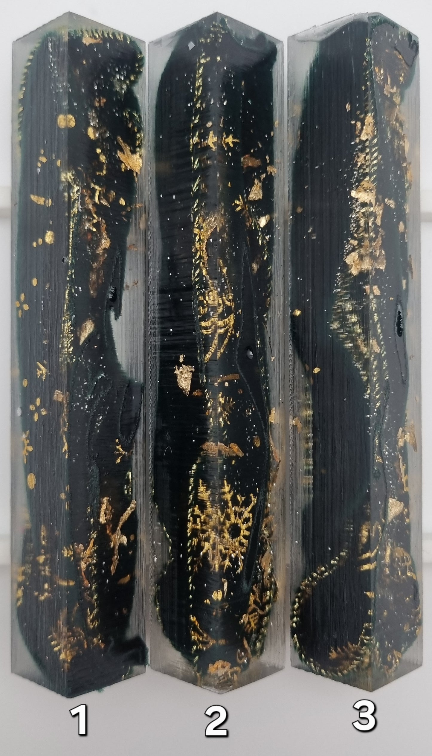 CHRISTMAS RIBBONS (GREEN + GOLD) 2025 Pen Blank