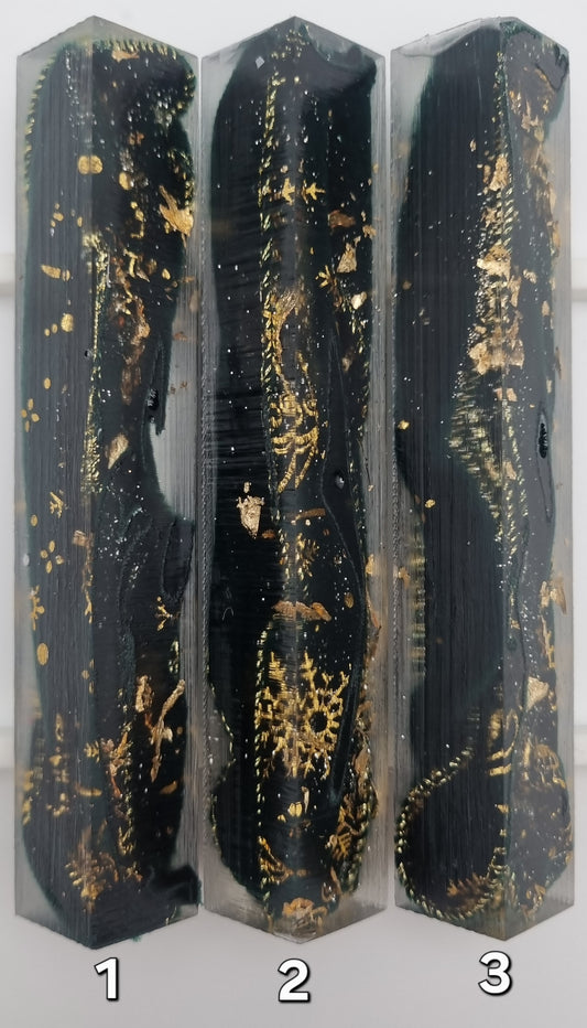 CHRISTMAS RIBBONS (GREEN + GOLD) 2025 Pen Blank